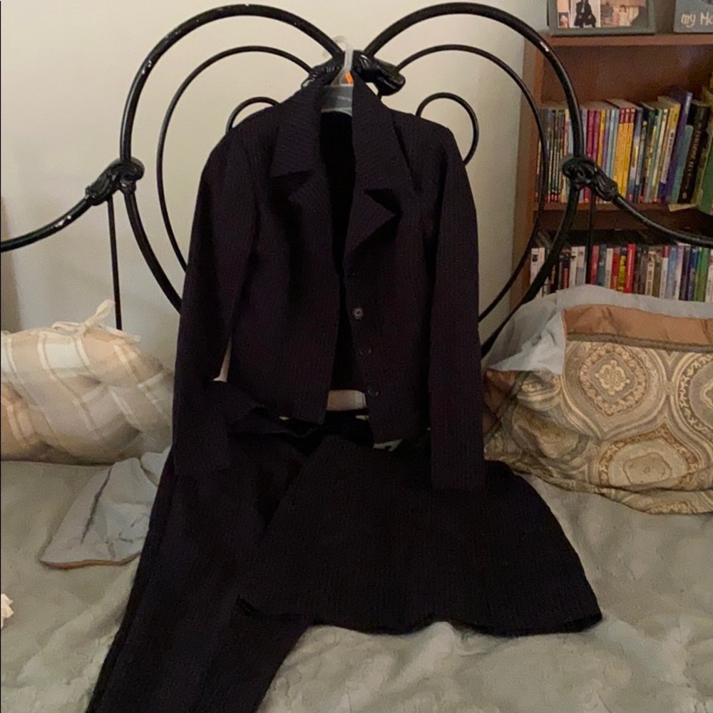 Women 3 piece suit
